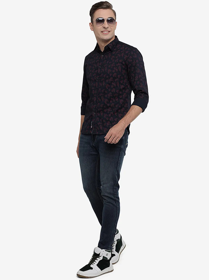 Black & Maroon Printed Slim Fit Semi Casual Shirt | Greenfibre