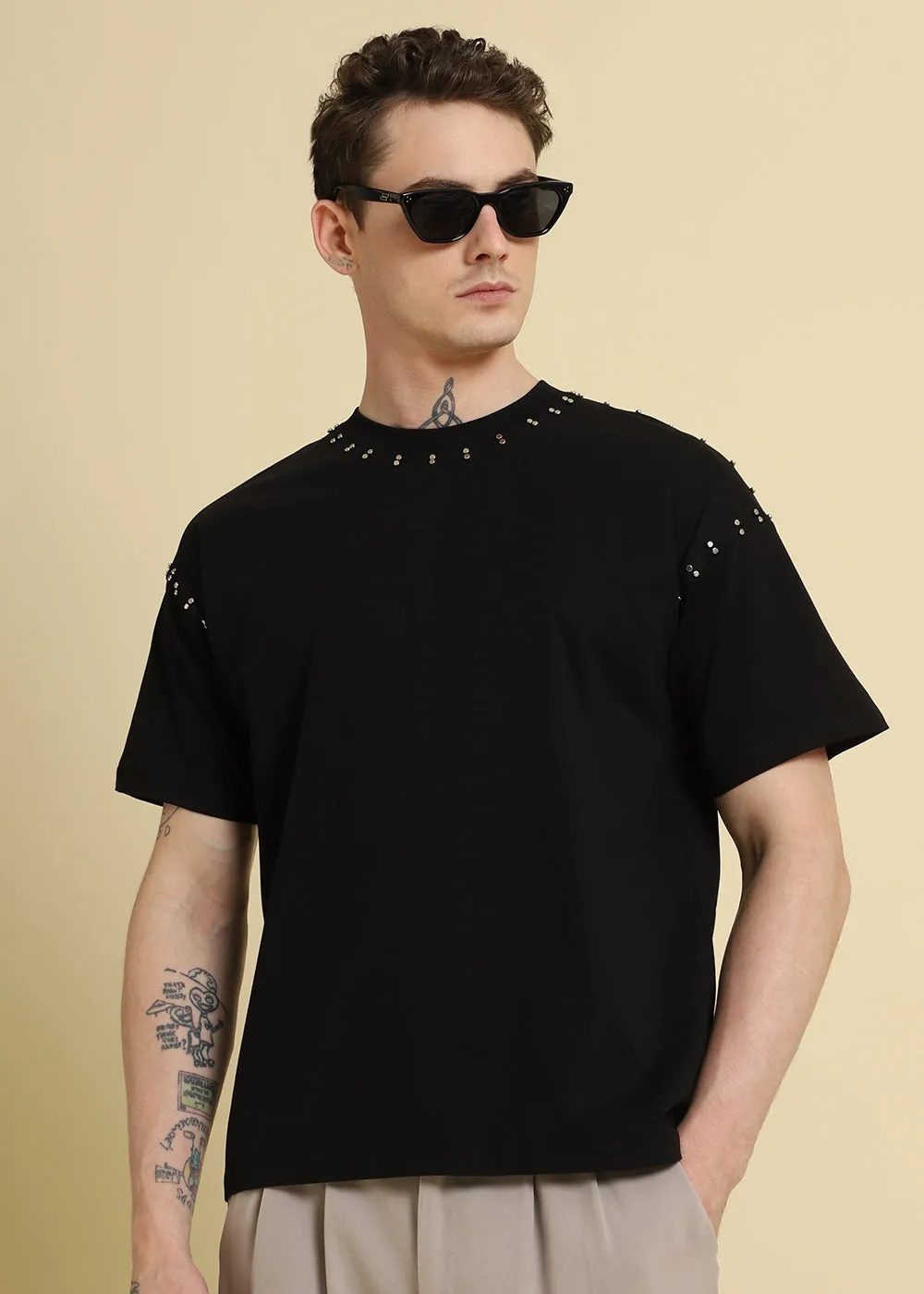 Black Embellishment Oversized T-shirt