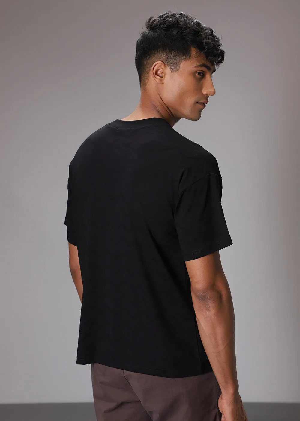 Black Zig Zag Textured T-shirt