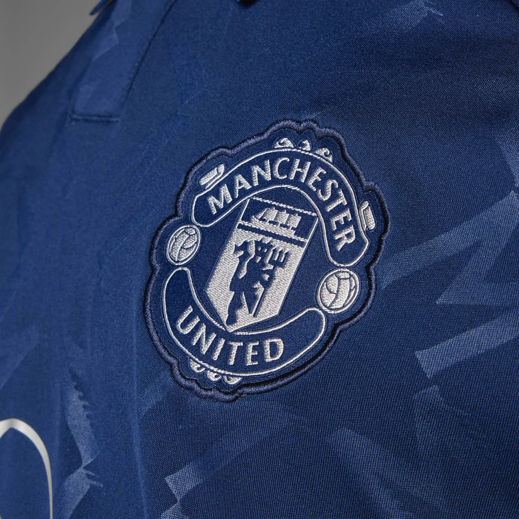 Manchester United 24/25 Away Jersey