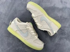 NIKE DUNK SB LOW " MUMMY "