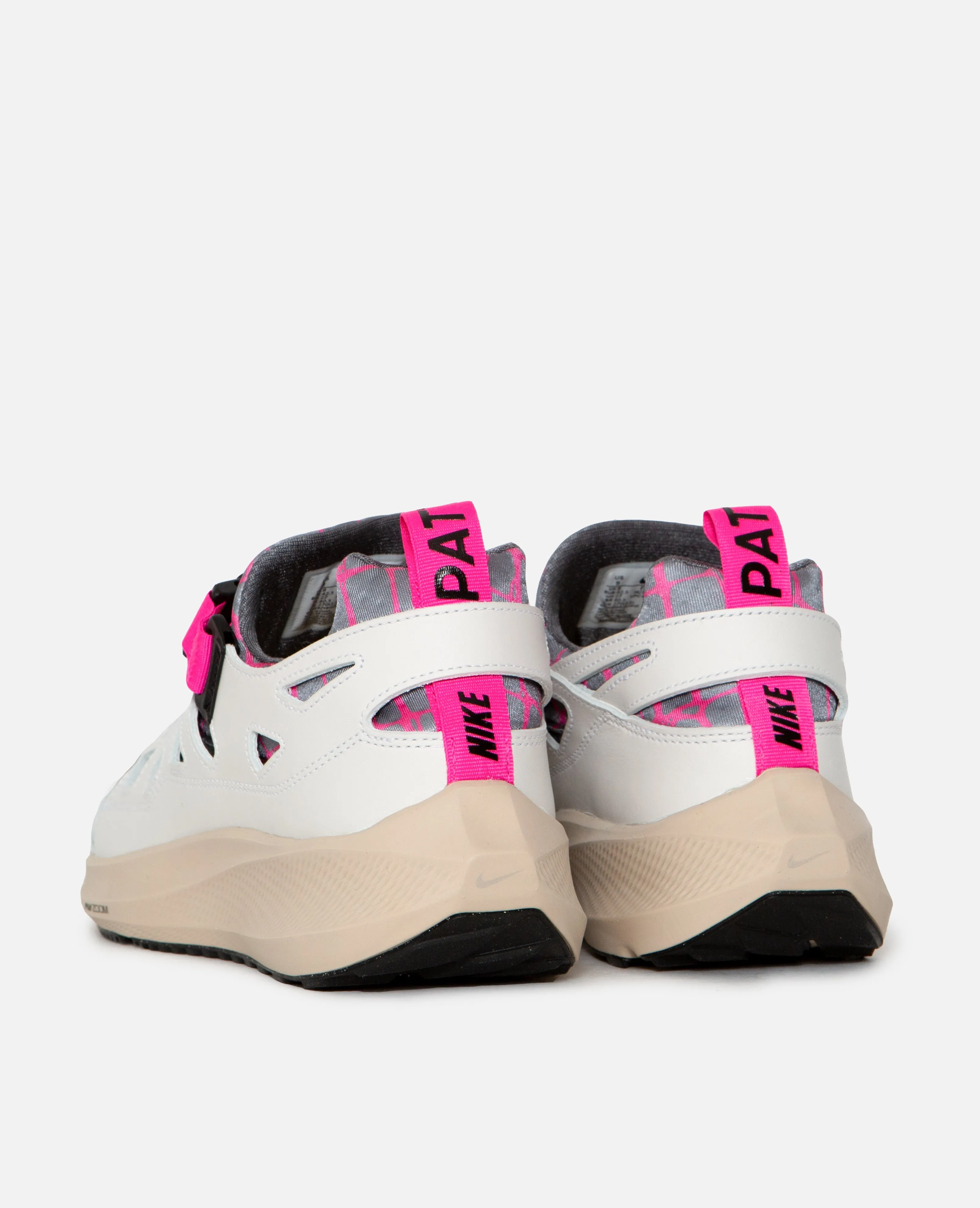 Nike x Patta Running Team Air Huarache (White/Cool Grey-Sanddrift)