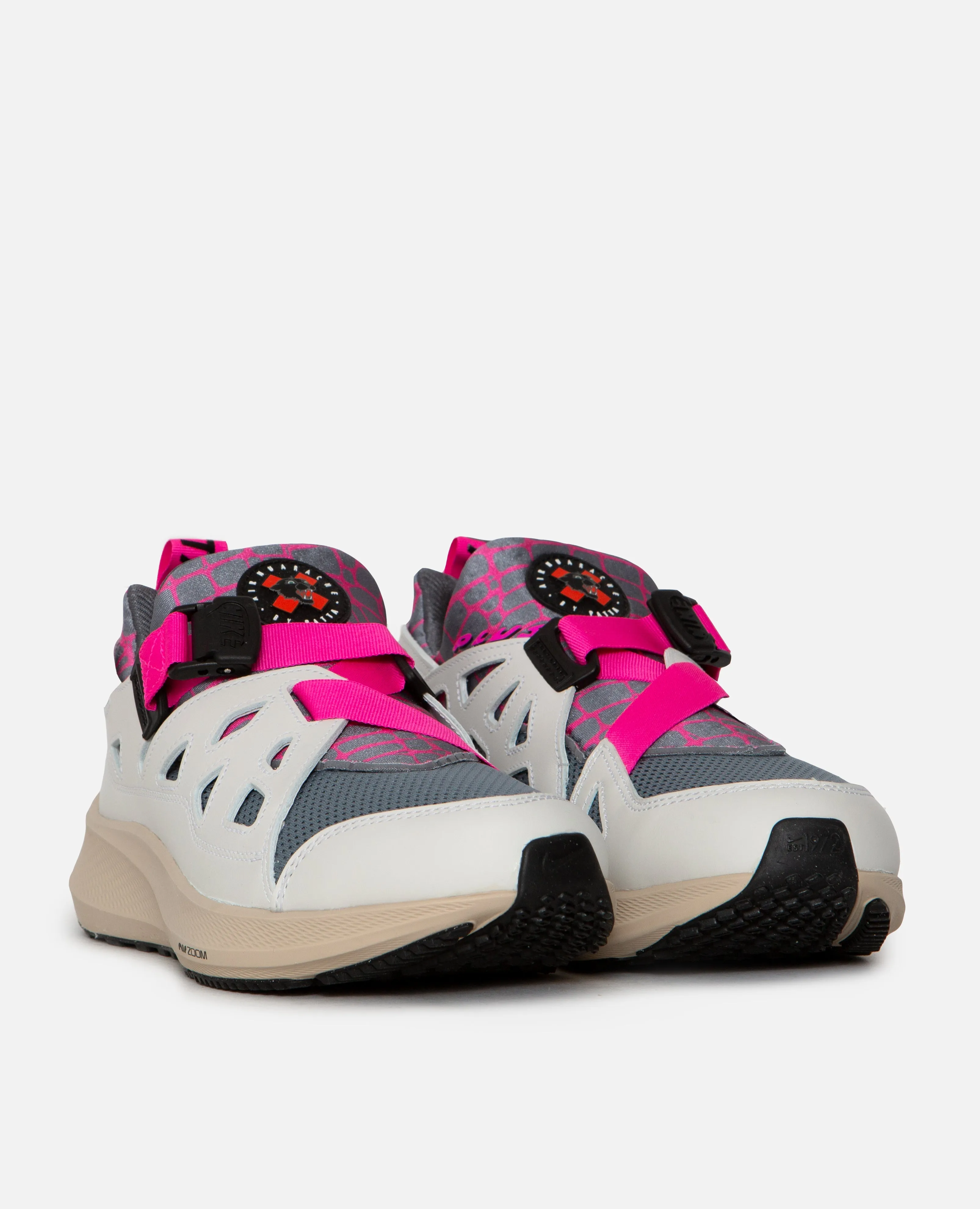 Nike x Patta Running Team Air Huarache (White/Cool Grey-Sanddrift)