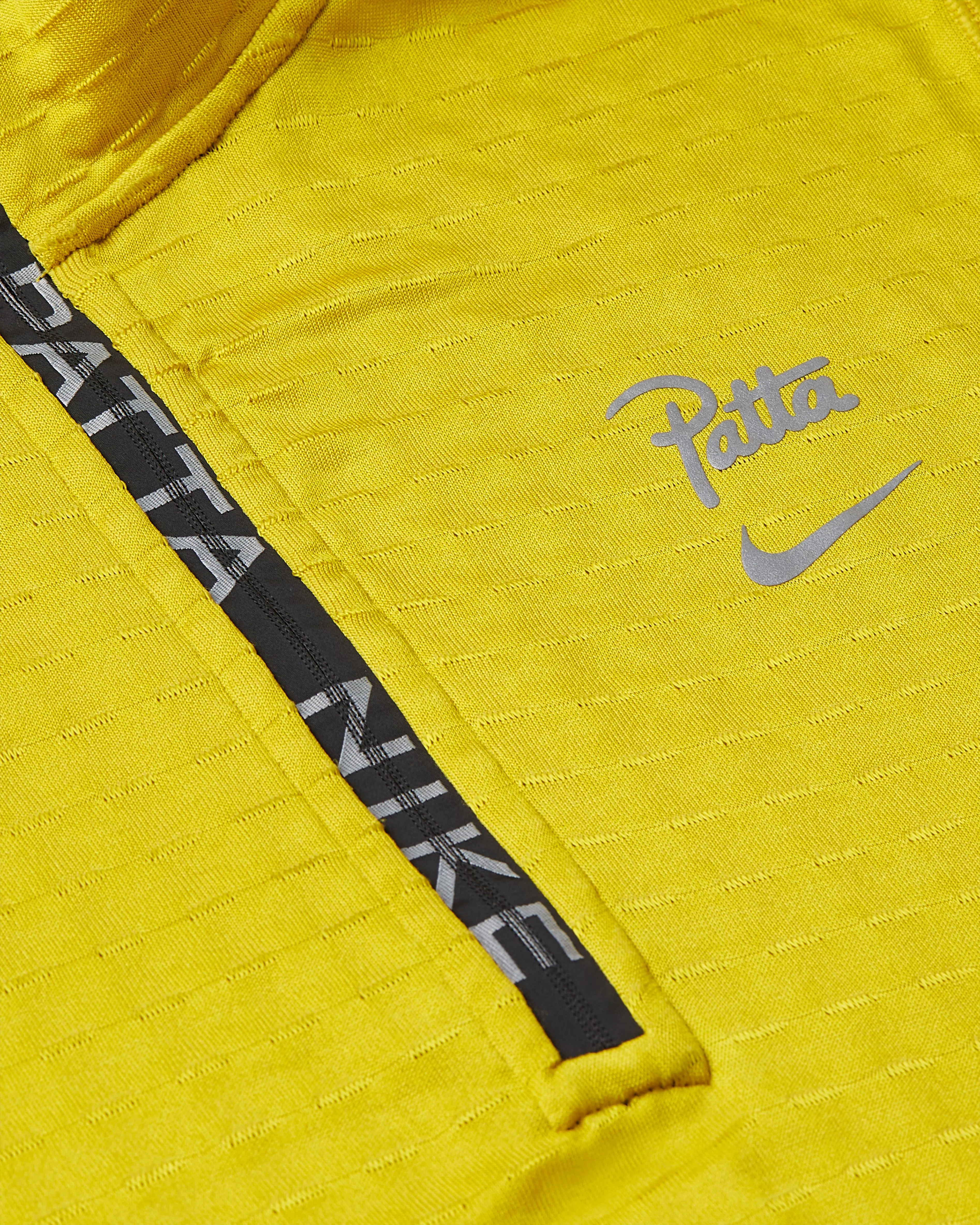 Nike x Patta Running Team Half-Zip Longsleeve (Saffron Quartz)