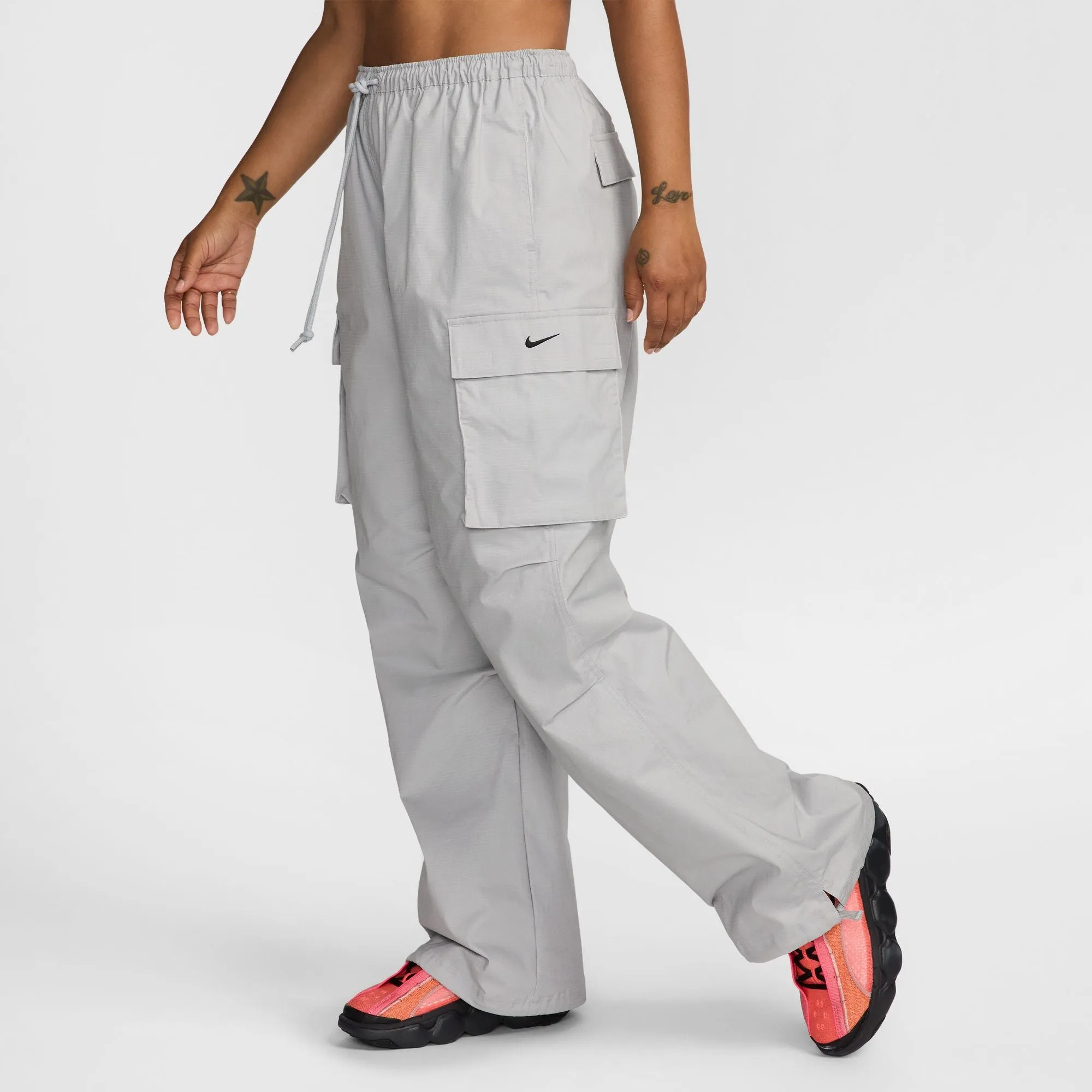 WMNS Nike Dance Cargo Pants "Smoke Grey"